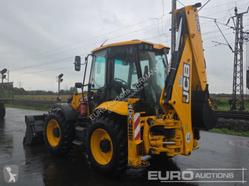 Экскаватор-погрузчик JCB