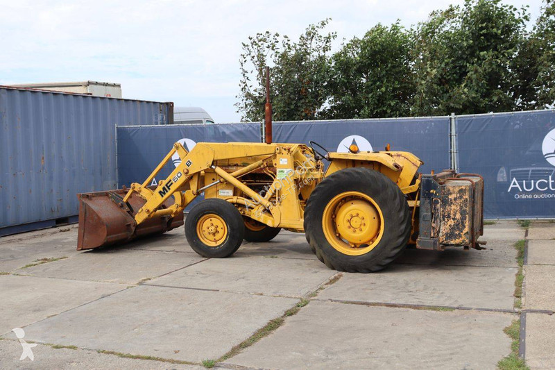 Traktorgrävare Massey Ferguson MF50B