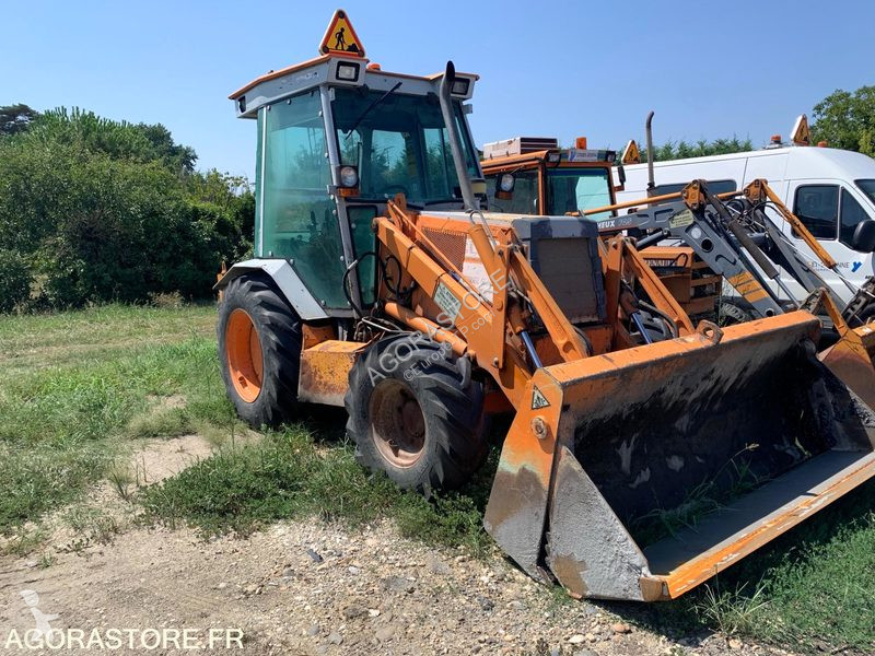 Tractopelle  580-K TURBO