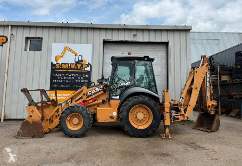 Tractopelle Case JCB CASE KOMATSU