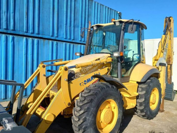 Tractopelle articulé Komatsu