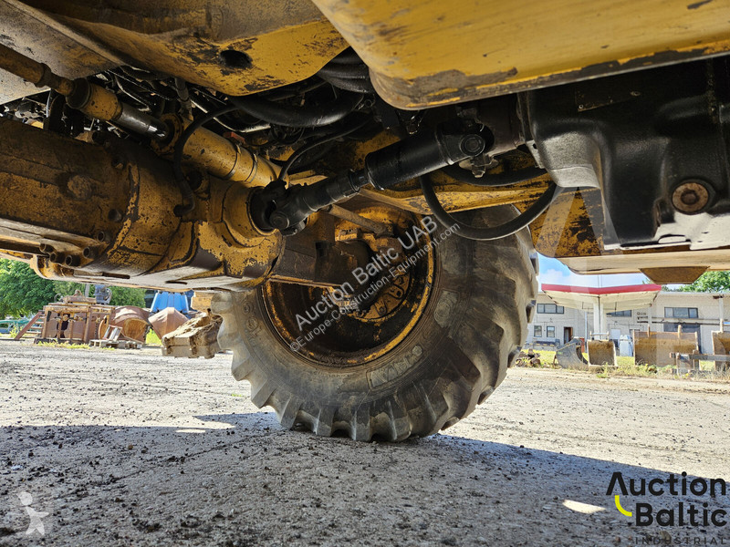 Bagr Komatsu