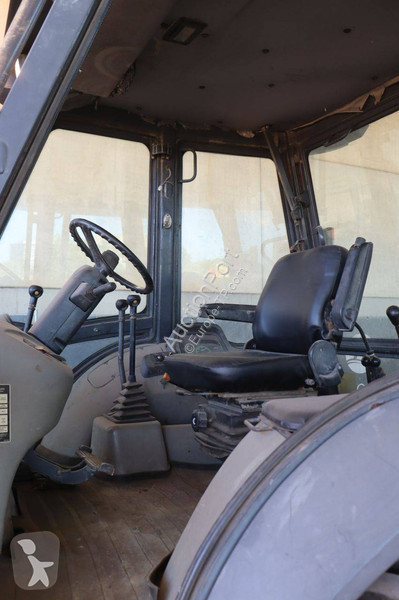 Tractopelle New Holland B80B