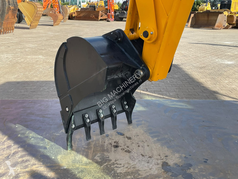 Koparko-ładowarka JCB 3DX 4WD hammerlines