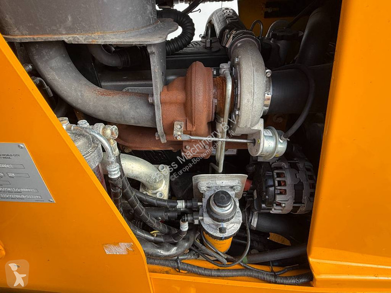 Buldoexcavator JCB 3DX - /  (92HP) Super Eco Xpert