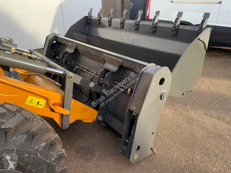 Terna Case 570SV 4WD - 4/1 Bucket / Telescopic...