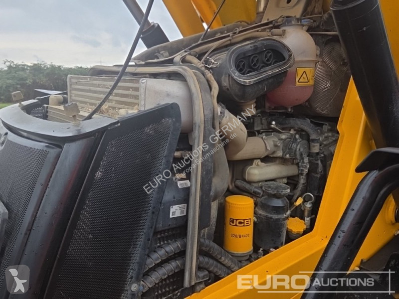 Rýpadlo-nakladač JCB 4CX PRO