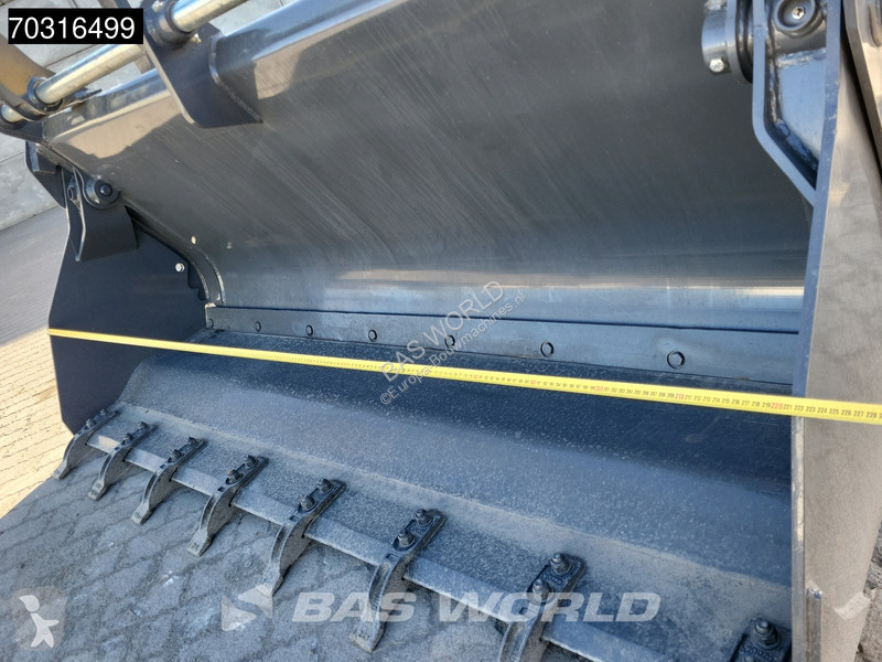 Bagr Case 570SV 4WD - A/C - 4-1 Bucket -...