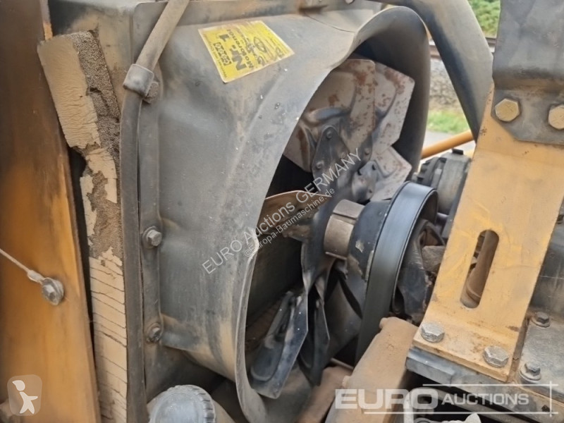 Buldoexcavator  580K