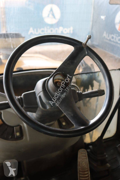 Tractopelle New Holland B80B-SS