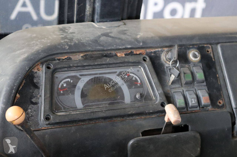 Tractopelle Terex TLB 844SX4