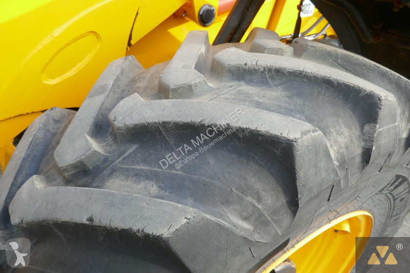Traktor med grab JCB PRO