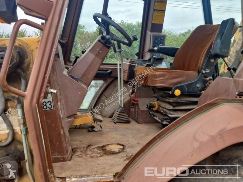 Buldoexcavator  580K