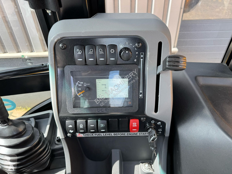 Graaflaadmachine JCB JCB 3DX Plus 4×4 –...