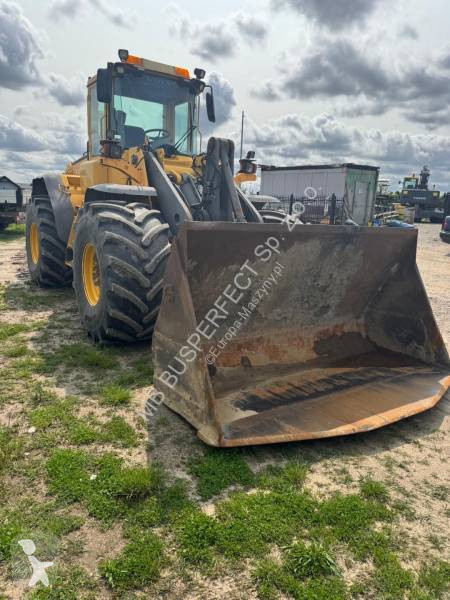 Bagr Volvo L120E