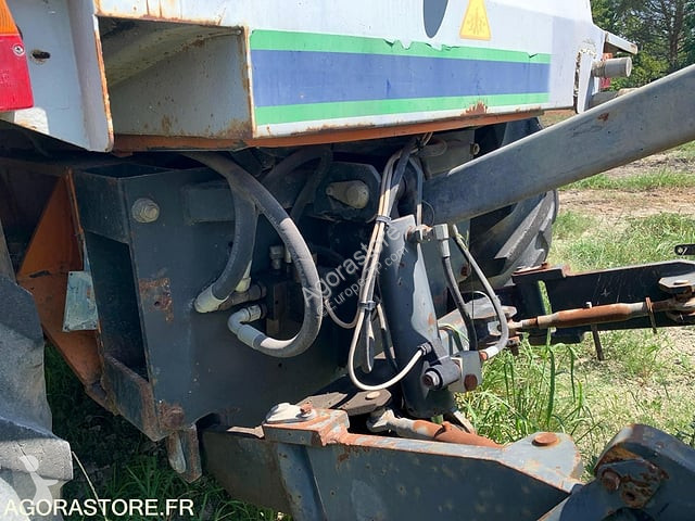Tractopelle
