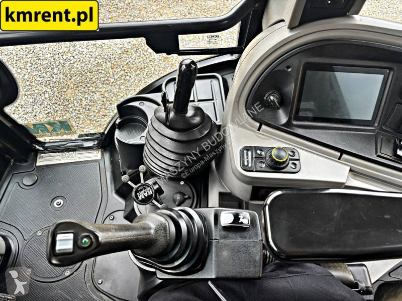 Tractopelle JCB