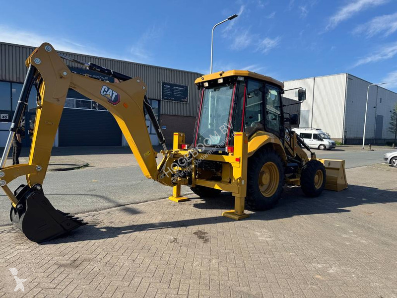 Retroescavadora Caterpillar 424 4X4 ( UNUSED NEW )
