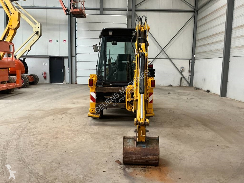 Retroescavadora JCB 2 CX Streetmaster 4WS
