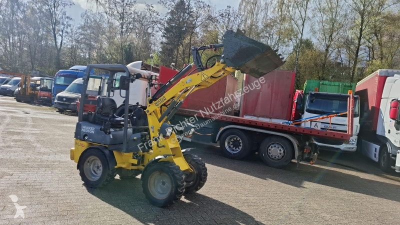 مُحمّلة Wacker Neuson WL 18/20 org 1650 Std...