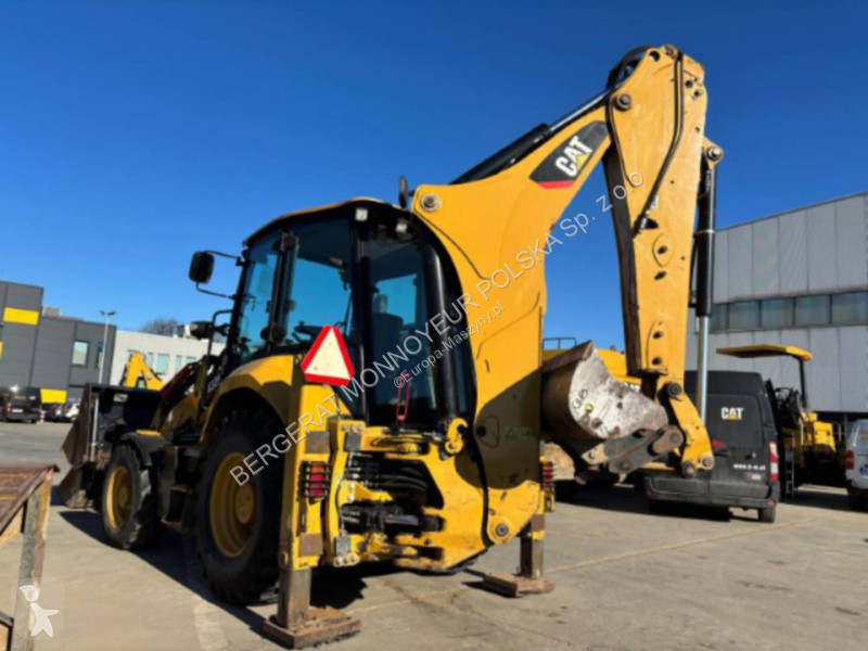 Koparko-ładowarka Caterpillar 432 F 2