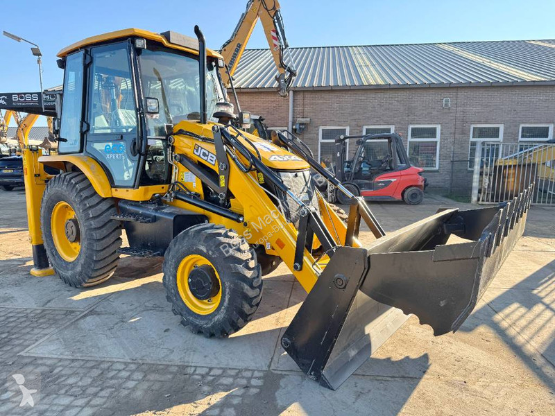 Bagr JCB 3DX /  Plus 4WD - 4/1 Bucket + Hammer