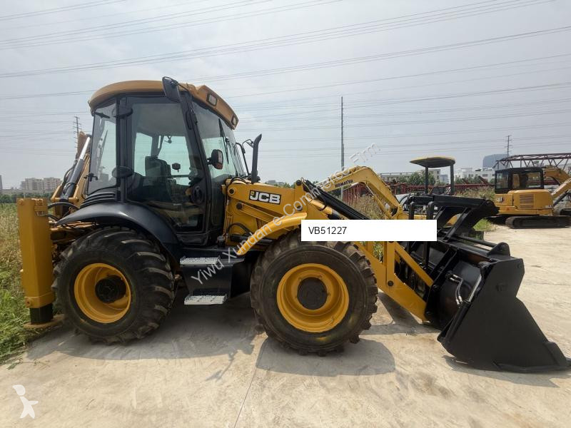 Rýpadlo-nakladač JCB 4CX