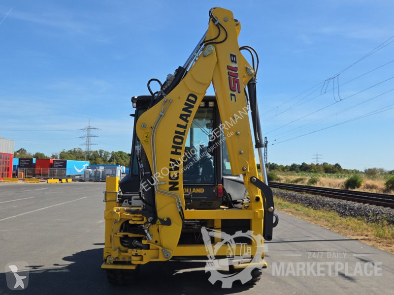 Bagr New Holland C