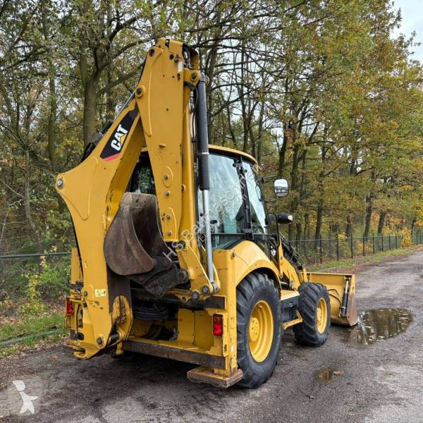 Retroexcavadora Caterpillar