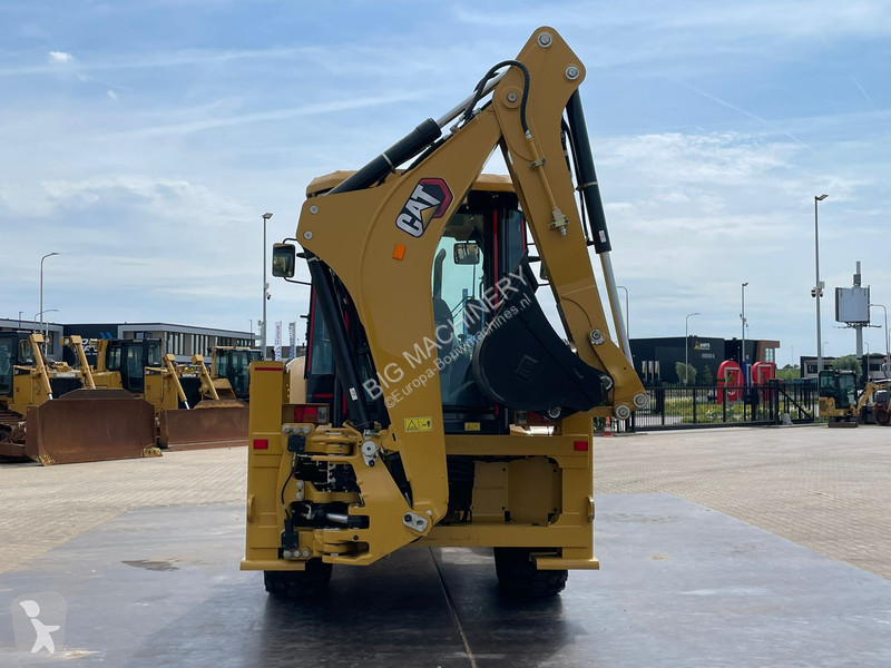 Tractopelle Caterpillar 424