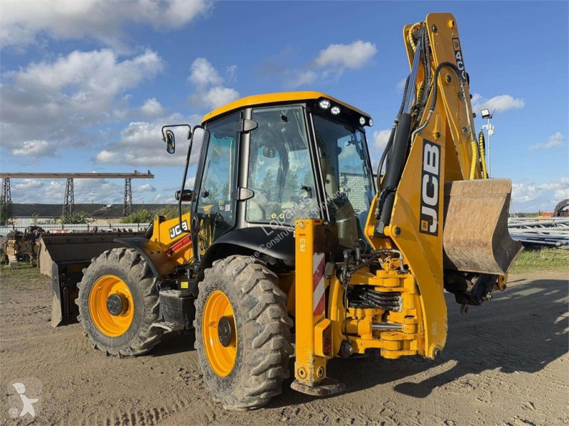 Tractopelle JCB 4 CX , quick coupler front & b