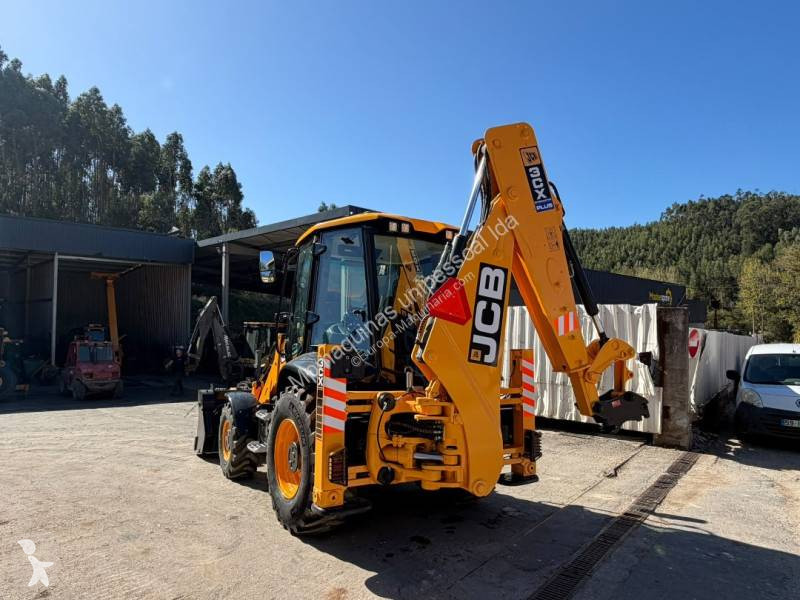 Buldoexcavator JCB 3CX PLUS