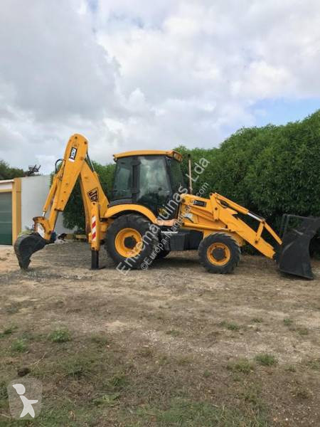 Retroescavadora JCB