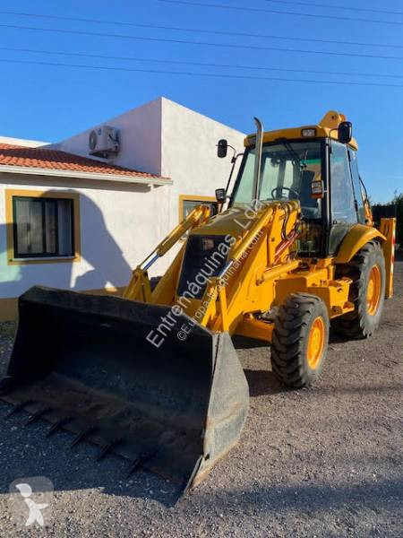 Retroescavadora JCB