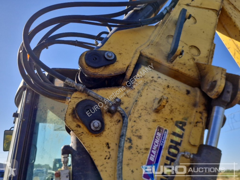 Bagr New Holland