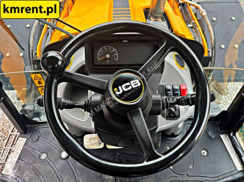 Tractopelle JCB