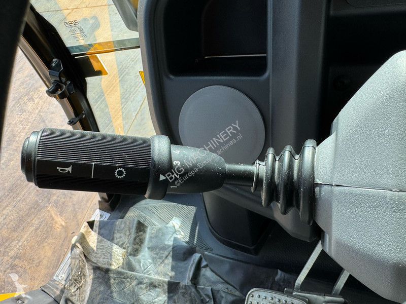 Graaflaadmachine JCB JCB 3DX Plus 4×4 –...