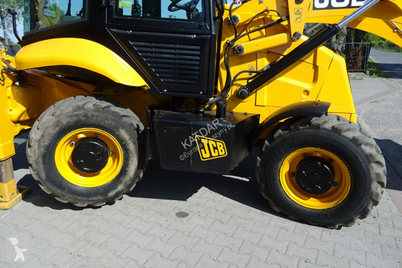 Retroescavadora JCB 2CX SM 4 WS