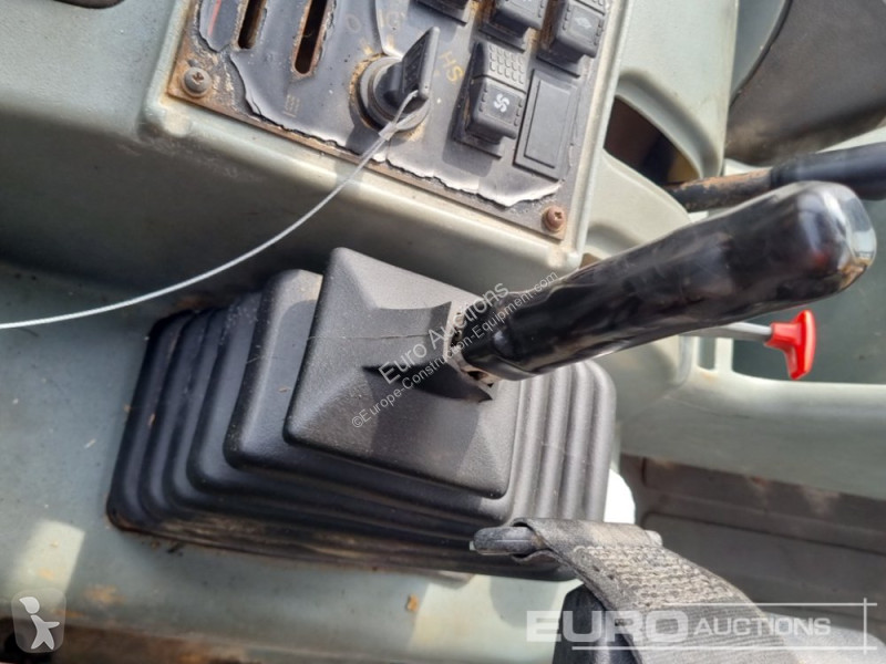Retroescavadora JCB 3CX