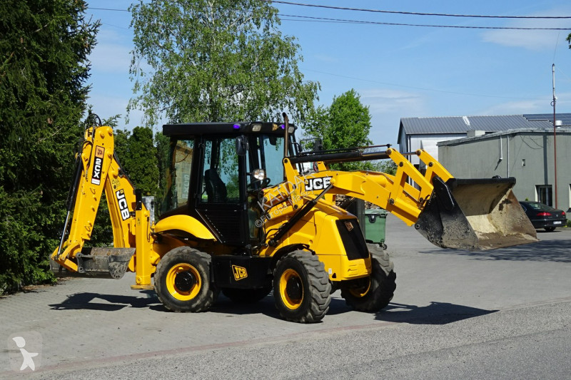 Retroescavadora JCB 2CX SM 4 WS