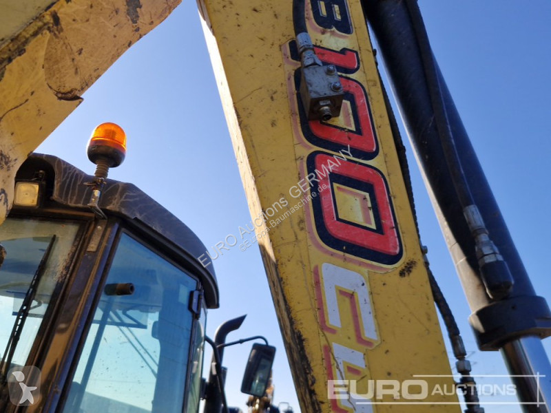 Bagr New Holland