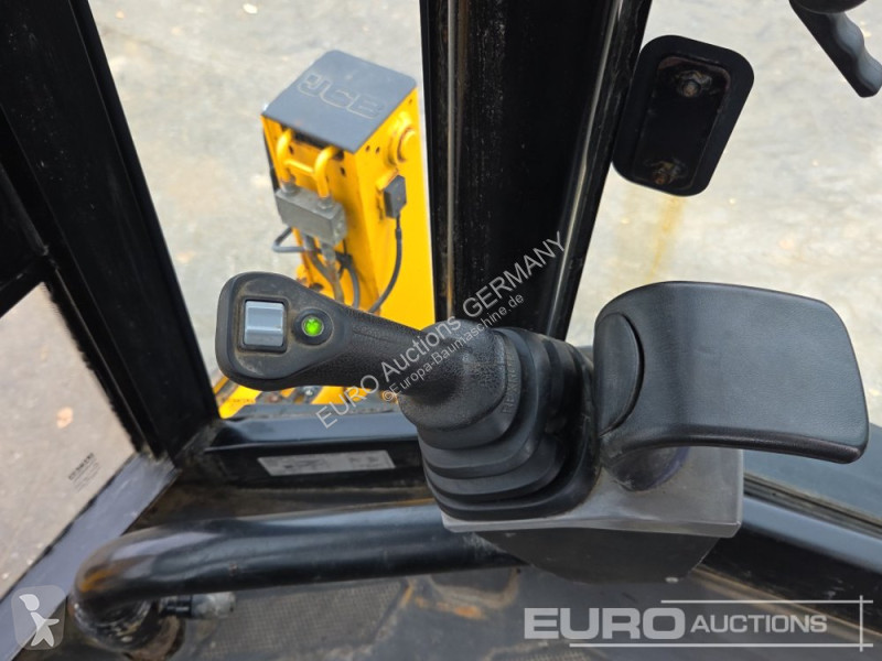 Багер-товарач JCB 3CX