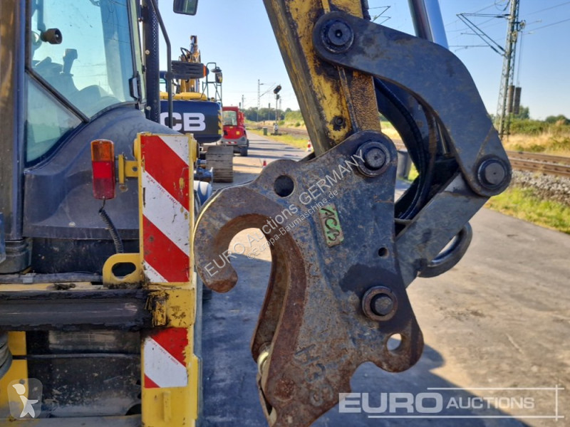 Bagr New Holland