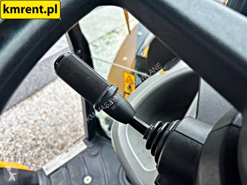 Tractopelle JCB