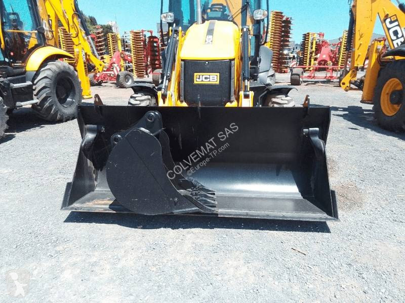 Bagr JCB plus
