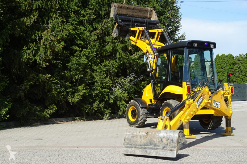 Retroescavadora JCB 2CX SM 4 WS