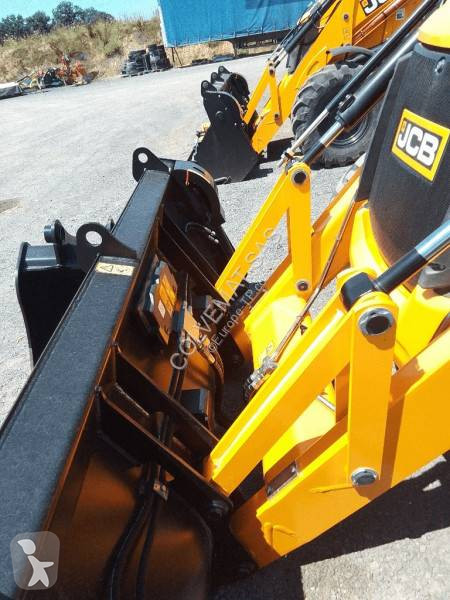Bagr JCB plus