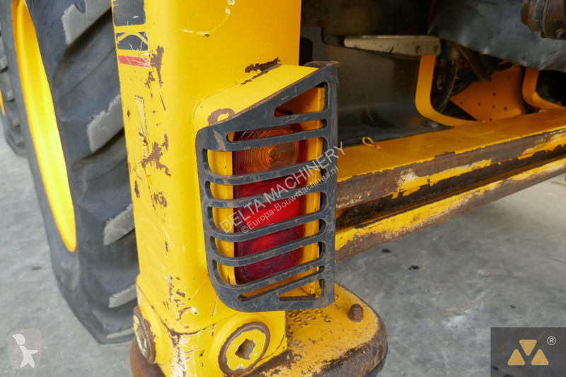 Traktor med grab JCB PRO