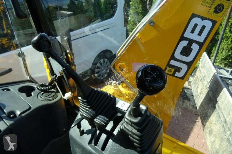 Retroescavadora JCB 2CX SM 4 WS