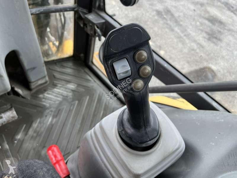 Traktor med grab Volvo + POWERSHIFT